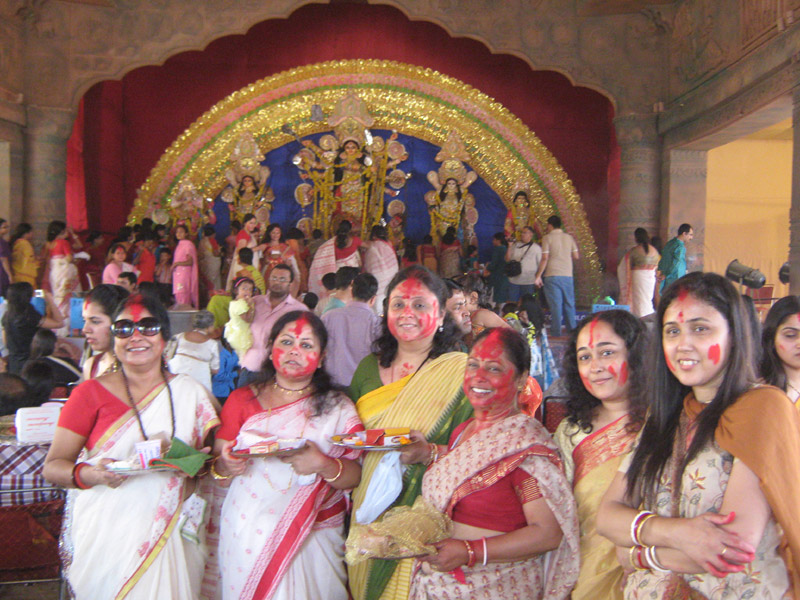 C R Park B Block Durga Puja Samity Delhi | Durga Pujo 2016